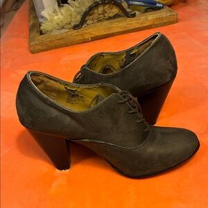 Kohl's Dark Brown/Gray Women's Heeled Shoes